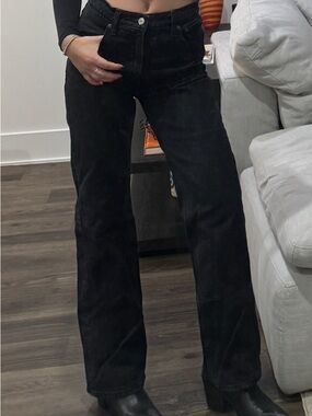 Abercrombie & Fitch Black High-Rise Relaxed Jeans